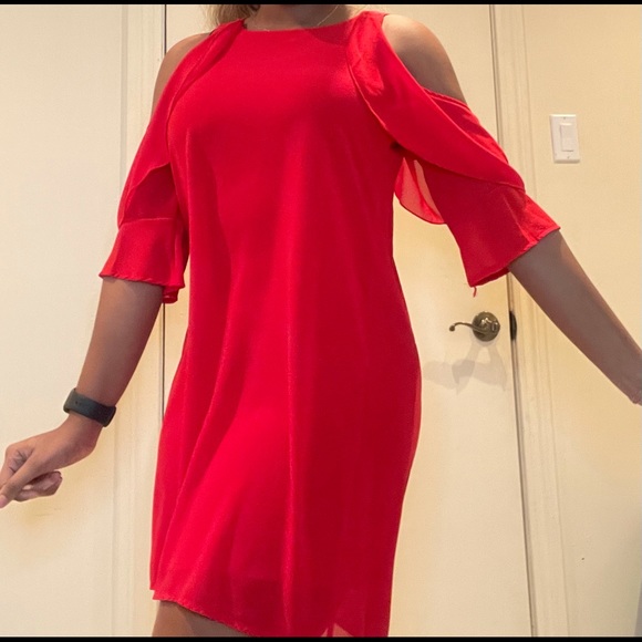 RED DRESS - Picture 1 of 3